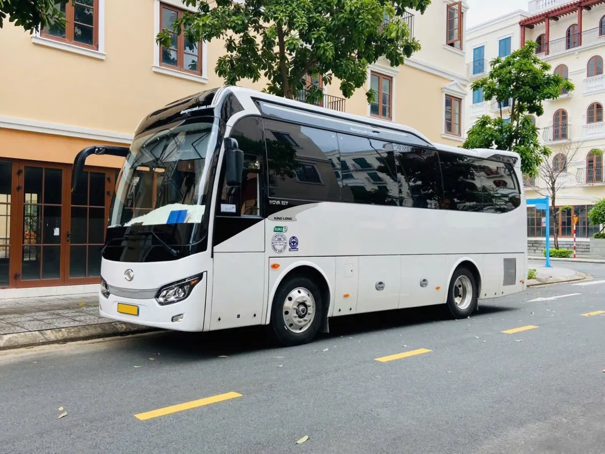 19-seater bus